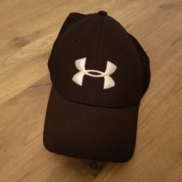 Under Armour Other - Black Under Armour Hat Under Armour Other - Black Under Armour Hat